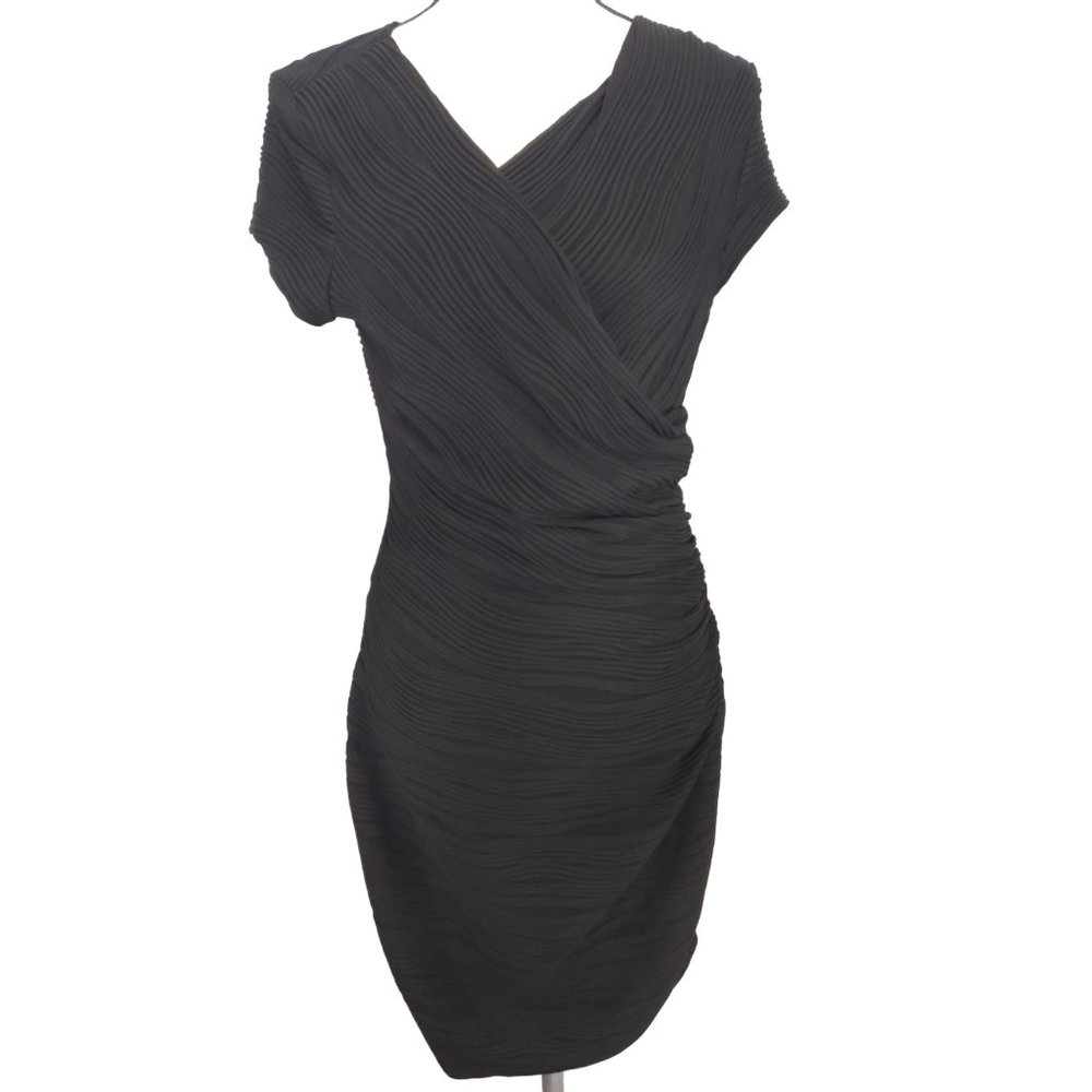 Joseph Ribkoff Made in Canada textured ruched bodycon Black dress size 10